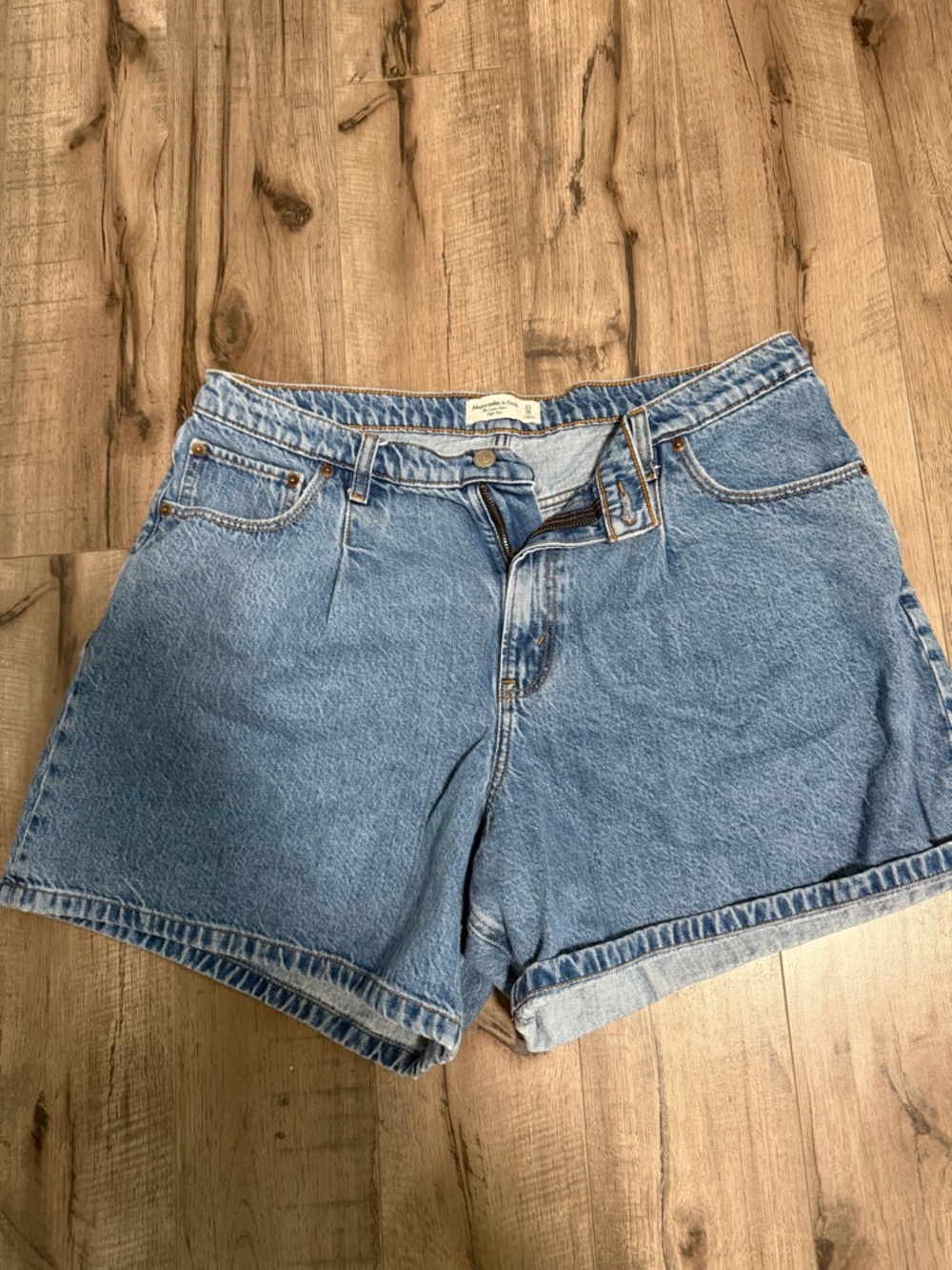 Abercrombie & Fitch Light Blue Loose Short High Rise Denim Shorts